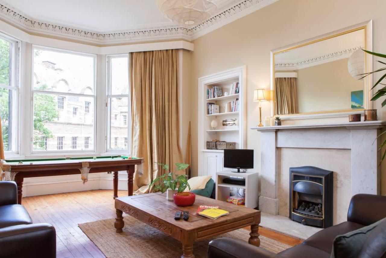 Amazing 4 Bedroom Apartment Just Off The Meadows Edinburgh Exterior photo